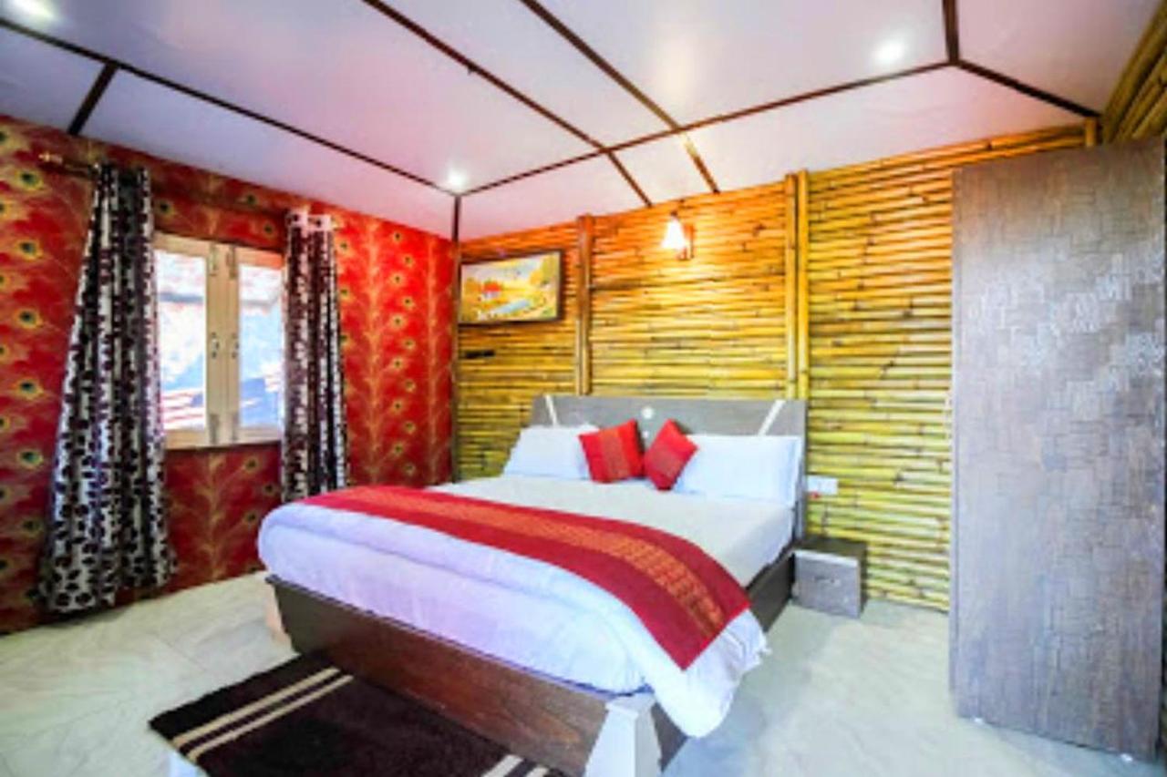 Glamwood Resort Dhanaulti, Ranked 1 In Данаулти Екстериор снимка